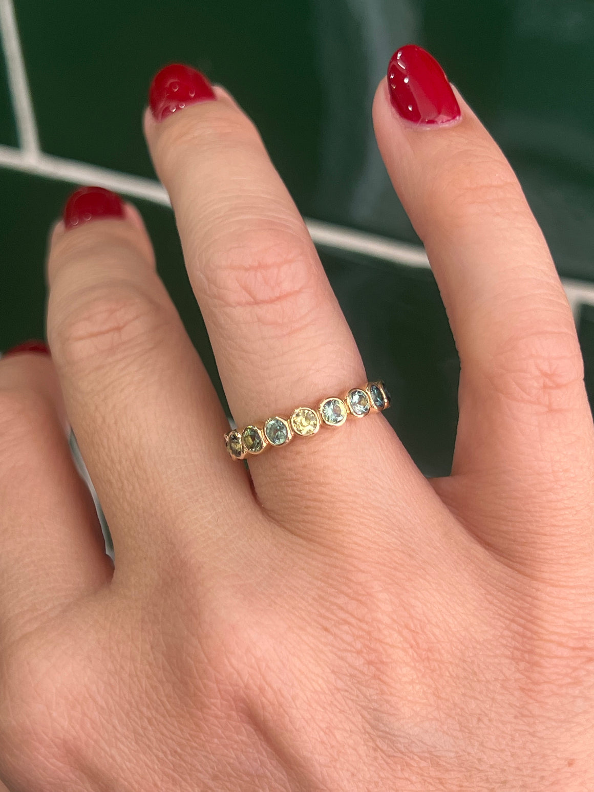 Australian Sapphire Band in 9ct Yellow Gold