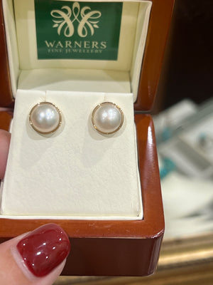 Mabe Pearl Studs in 9ct Yellow Gold