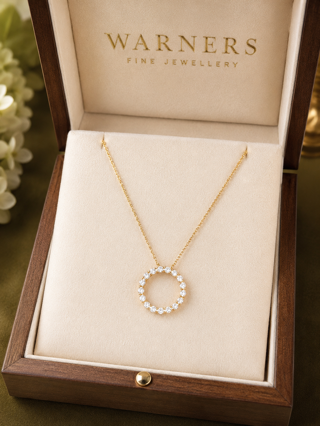 Diamond Circle Necklace in 18ct Yellow Gold
