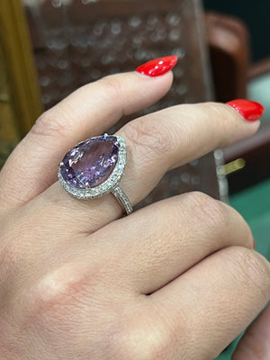 Lavender Amethyst and Diamond Ring in 18ct White Gold