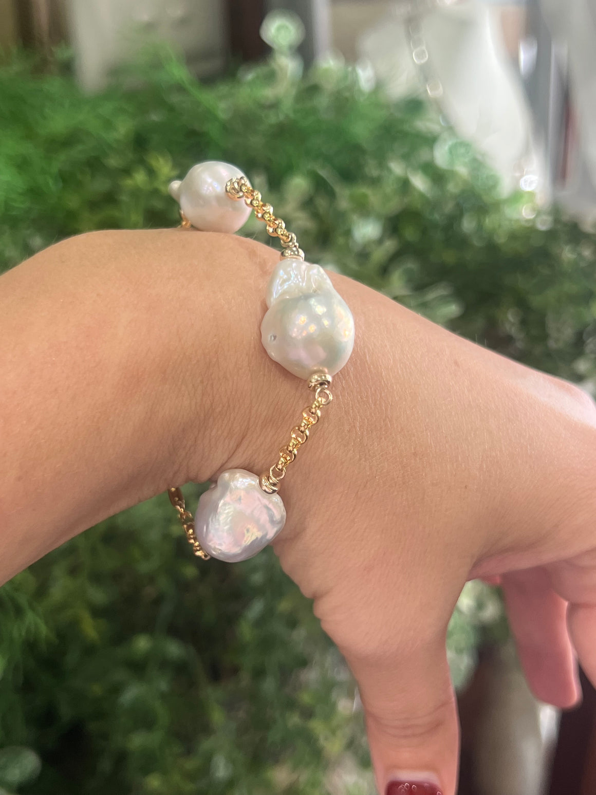 Baroque Pearl Chain Bracelet in Yellow Golf