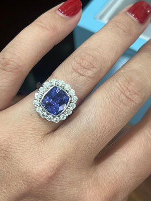 Tanzanite and Diamond Ring in 18ct White Gold