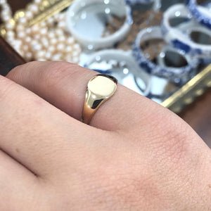 Petite Signet Ring in 9ct Yellow Gold
