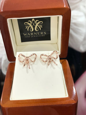 Bow Studs in 9ct Rose Gold