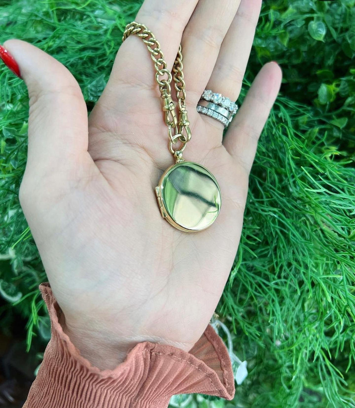 Gold Locket in 9ct Yellow Gold