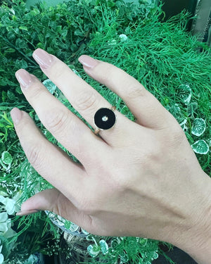 Onyx and Diamond Ring in 9ct Yellow Gold